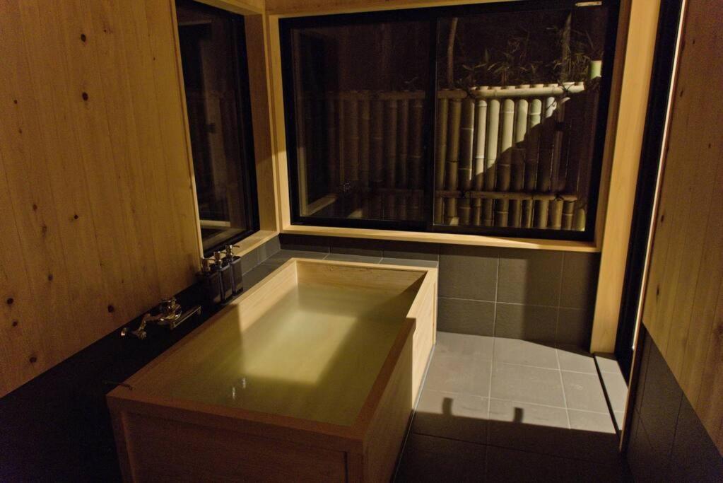 Hinoki No Ie - Cottage With Natural Hot Spring In A Cypress Bathtub Shika ภายนอก รูปภาพ