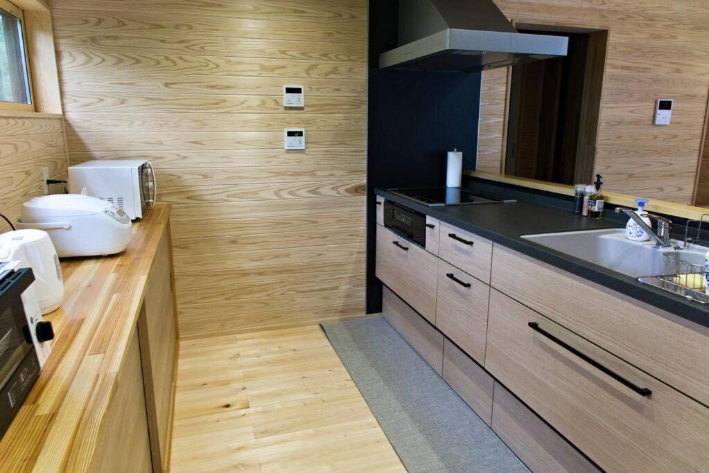 Hinoki No Ie - Cottage With Natural Hot Spring In A Cypress Bathtub Shika ภายนอก รูปภาพ